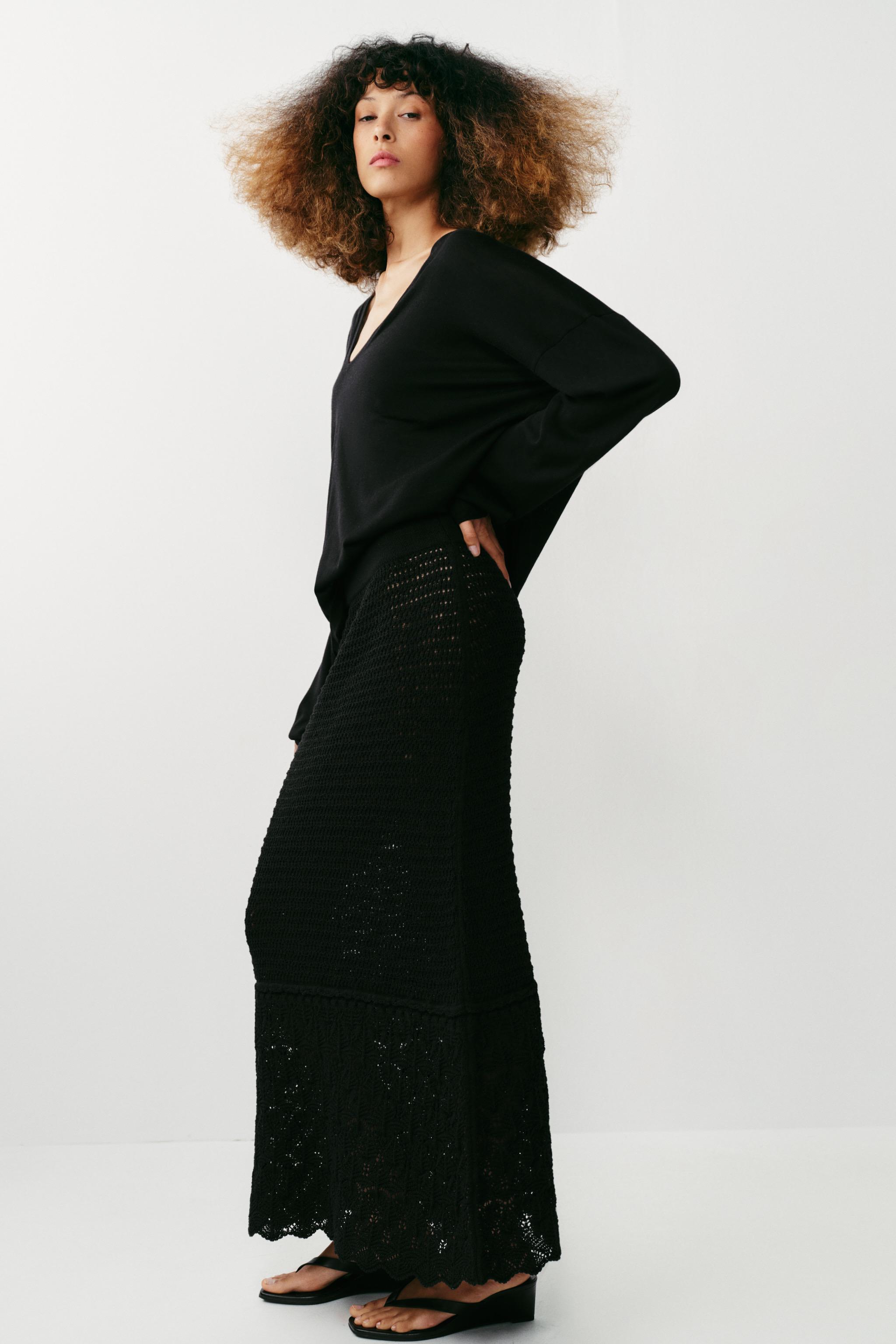POINTELLE KNIT LONG SKIRT